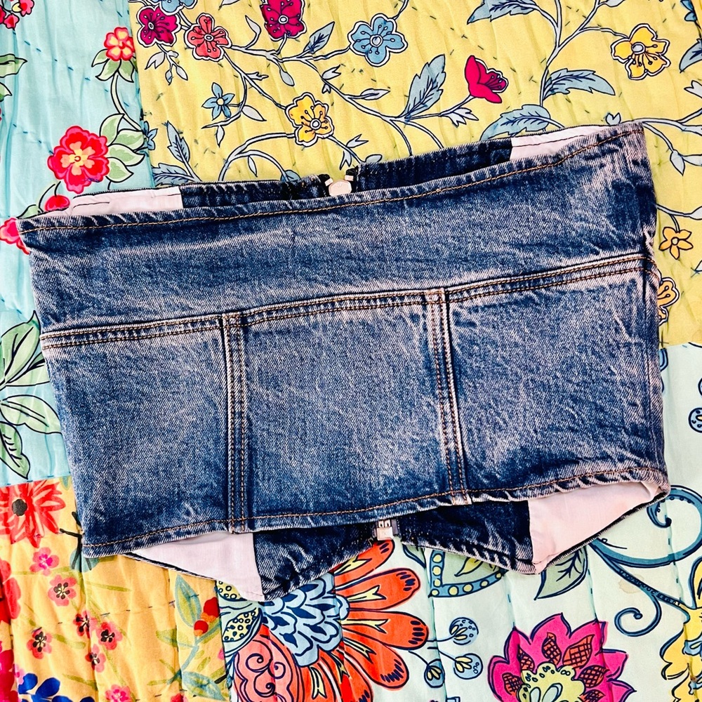 πΊπHPππΊ NWT Reformation Ena Denim Bustier Top - Picture 15 of 16